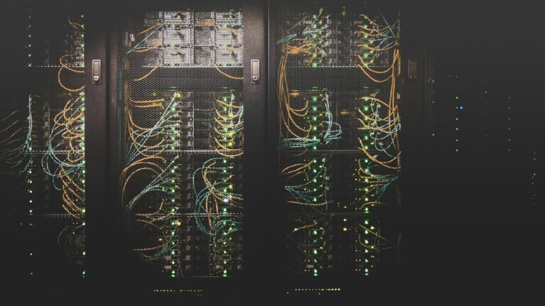 Data Centers Could Face Rolling Power Cuts as America’s Largest Grid Buckles Under AI Demand